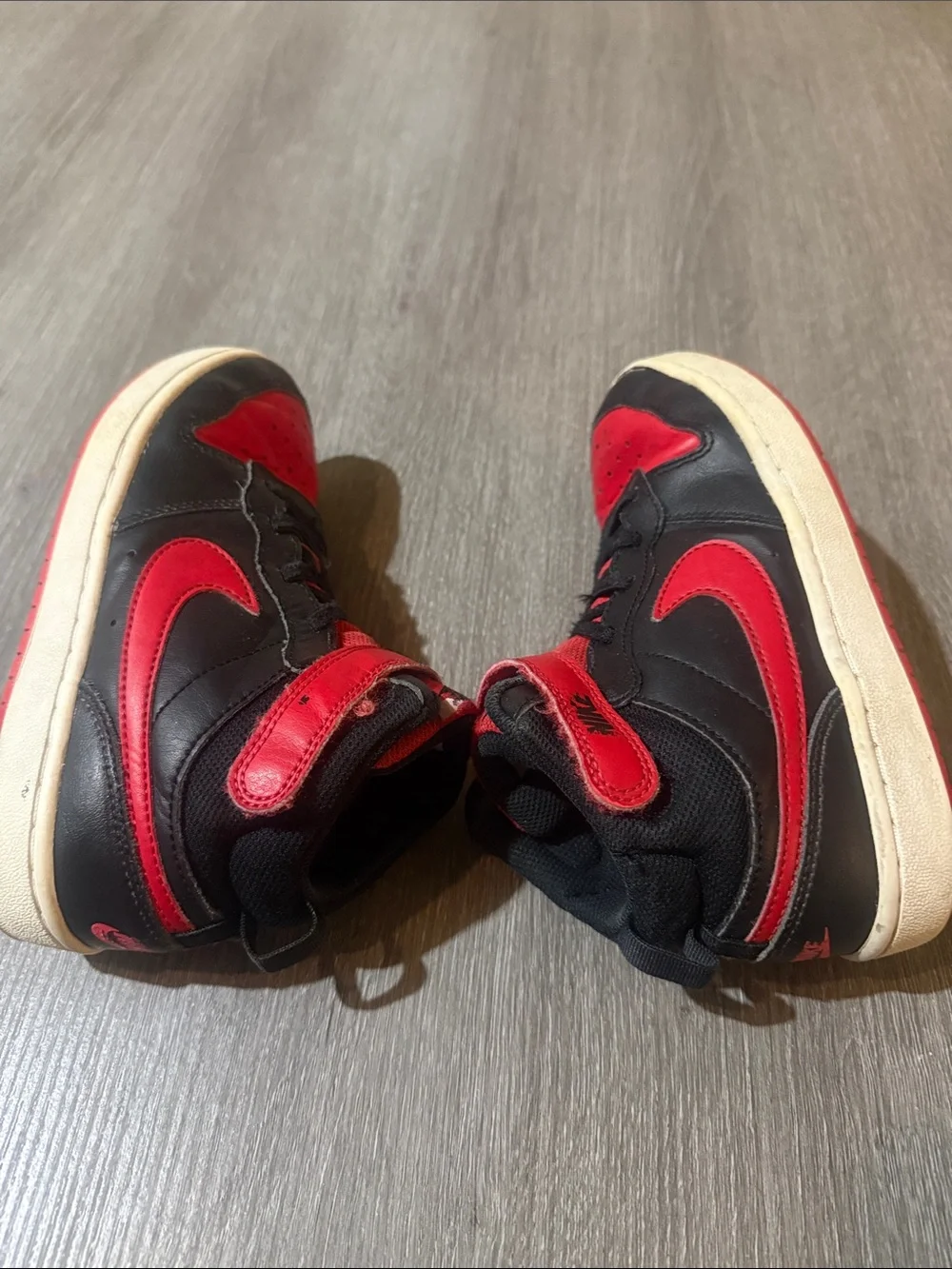 Nike Kids High-Top Sneakers in Black and Red
